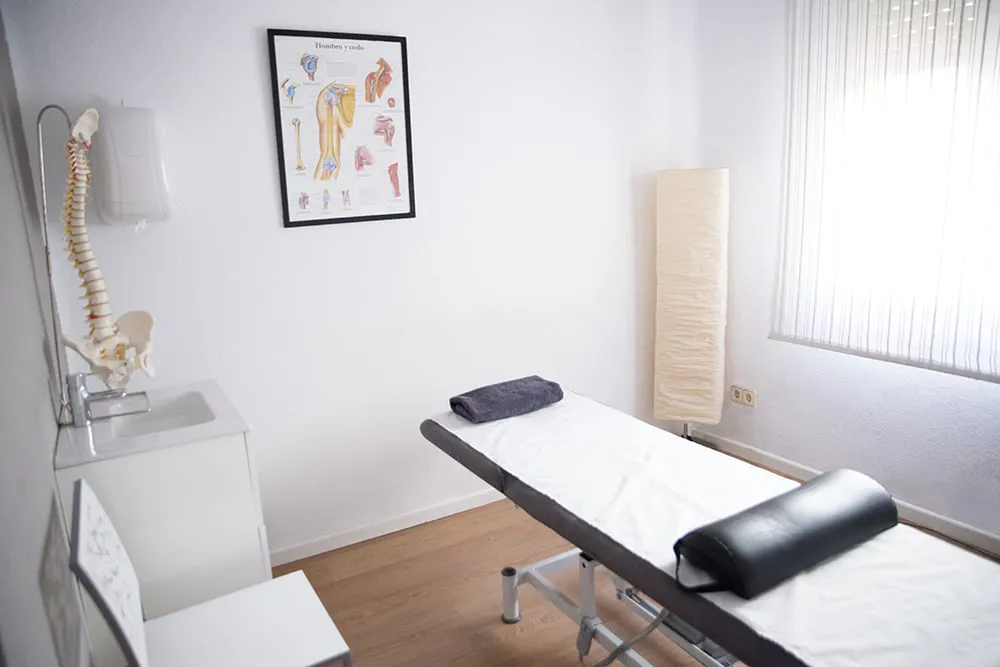 sala de fisioterapia en fisiomoncloa